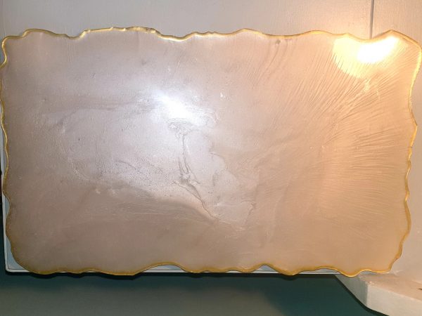 white crystal tray